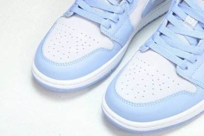 LOW JORDAN 1 DC0774-050 AIR WMNS UNIVERSITY BLUE 1027